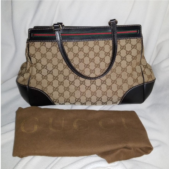 Authentic Gucci GG Monogram Supreme Web Mayfair - Picture 4 of 11
